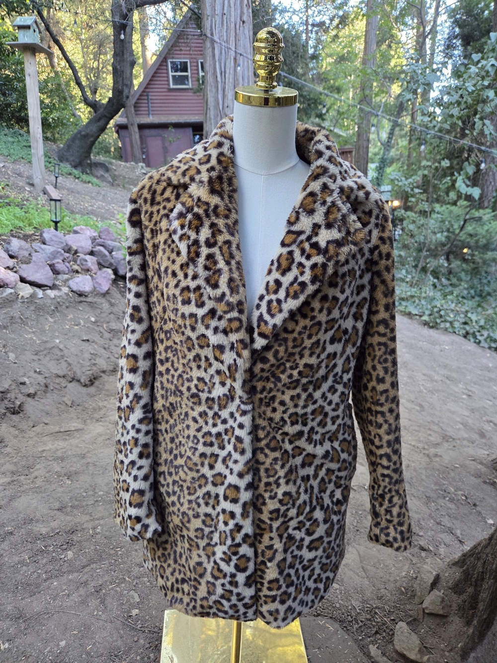 Lulus Cozy Warm Leopard Print Faux Fur Coat Size Medium - Picture 3 of 7
